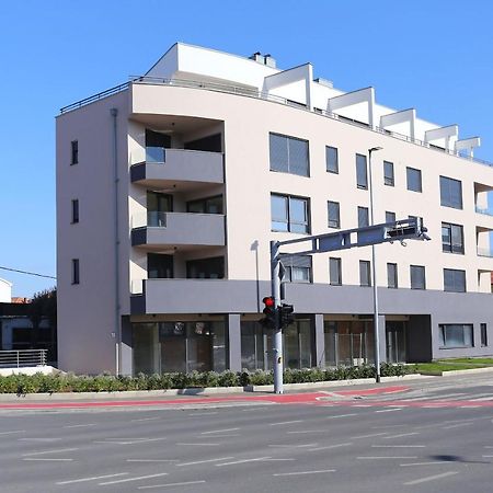Apartments Perla With Free Parking ซาดาร์ ภายนอก รูปภาพ