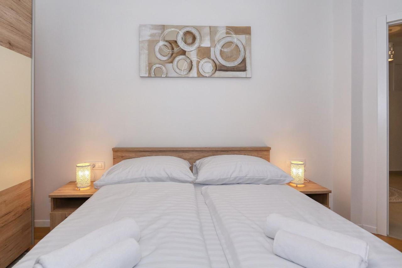 Apartments Perla With Free Parking ซาดาร์ ภายนอก รูปภาพ