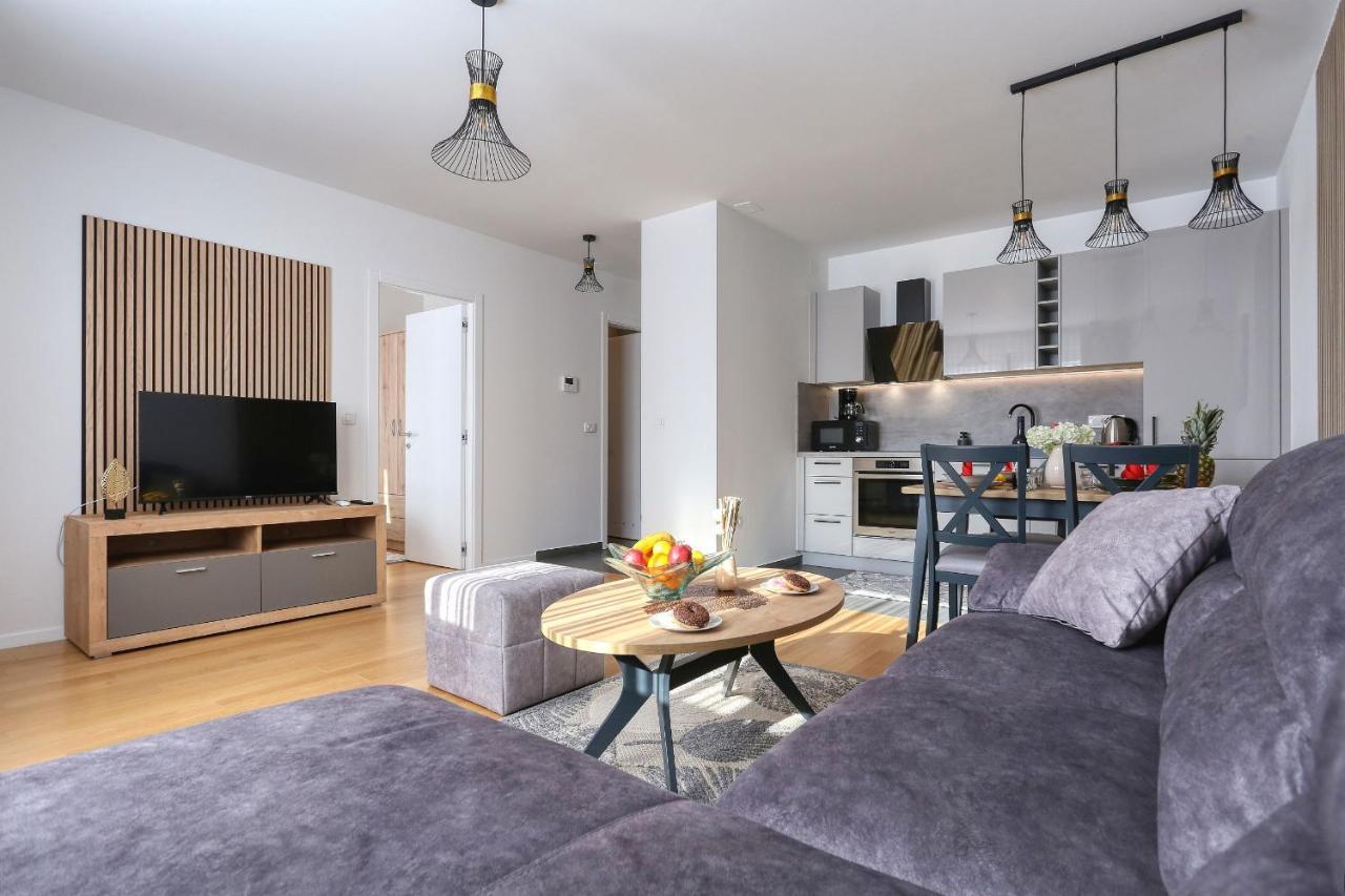 Apartments Perla With Free Parking ซาดาร์ ภายนอก รูปภาพ