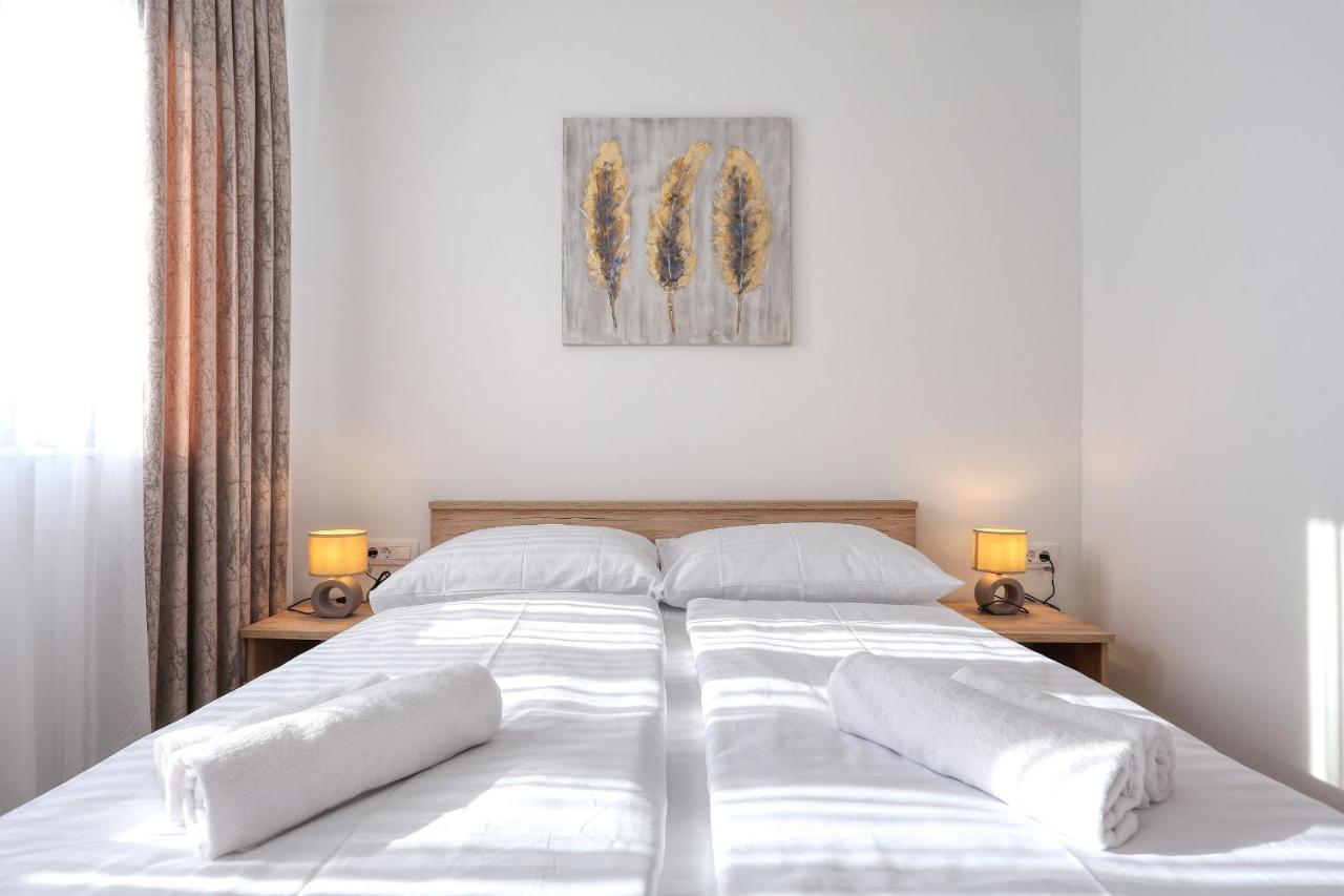 Apartments Perla With Free Parking ซาดาร์ ภายนอก รูปภาพ