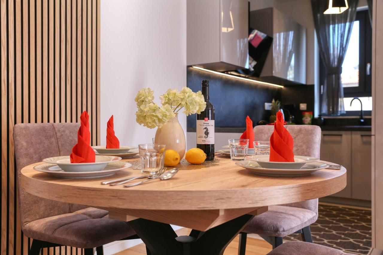 Apartments Perla With Free Parking ซาดาร์ ภายนอก รูปภาพ
